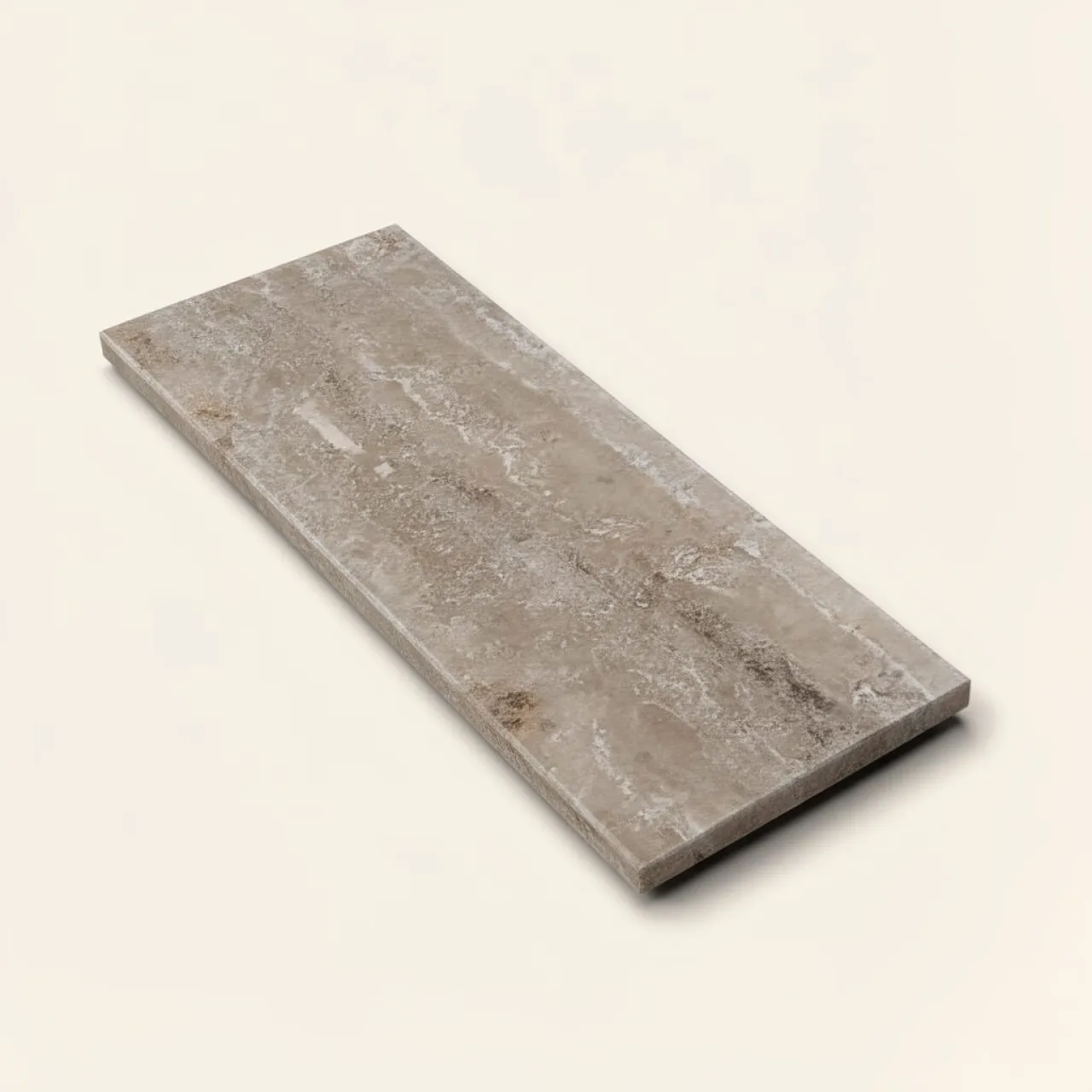 Travertin Lépcső Homloklap Világos Erezett Tömített Polírozott 125×35 cm