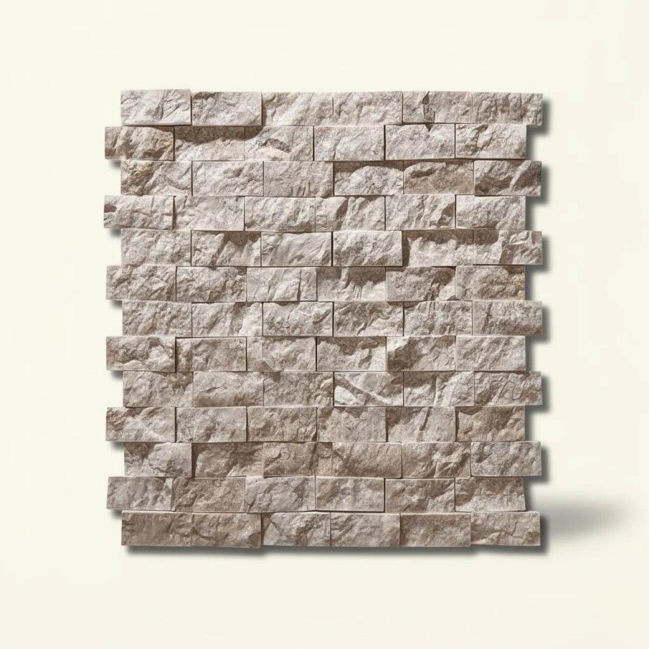 Krémszínű Márvány Roppantott Ciklop 23×48 mm